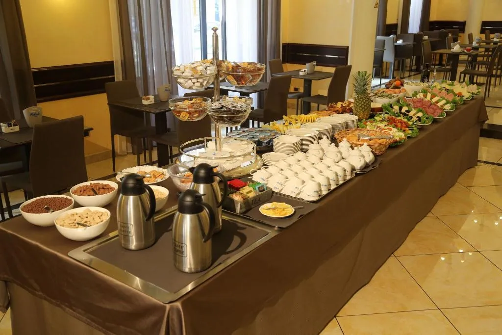 Restaurant, Baviera - Mokinba Hotels, Milan