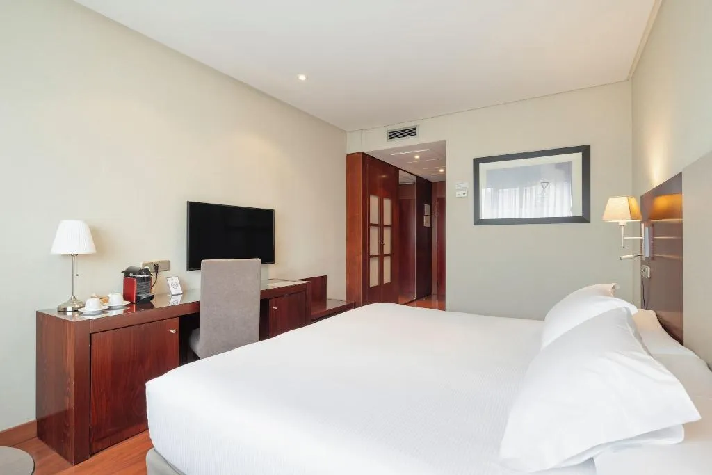 DOUBLE SUPERIOR KING BED Room, Gran Hotel Attica21 Las Rozas, Madrid