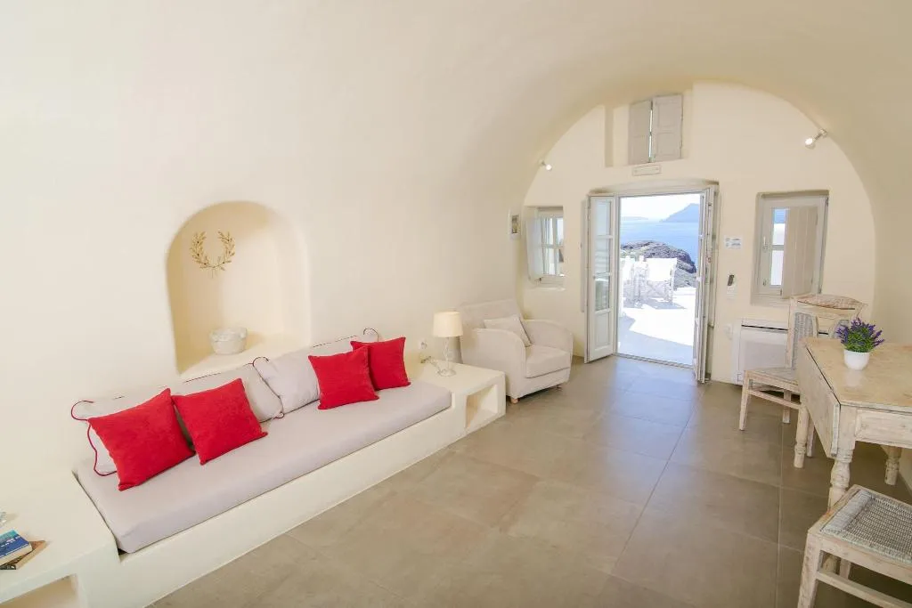 CAVE SEA VIEW HONEYMOON Room, Oia Mare Villas, Santorini