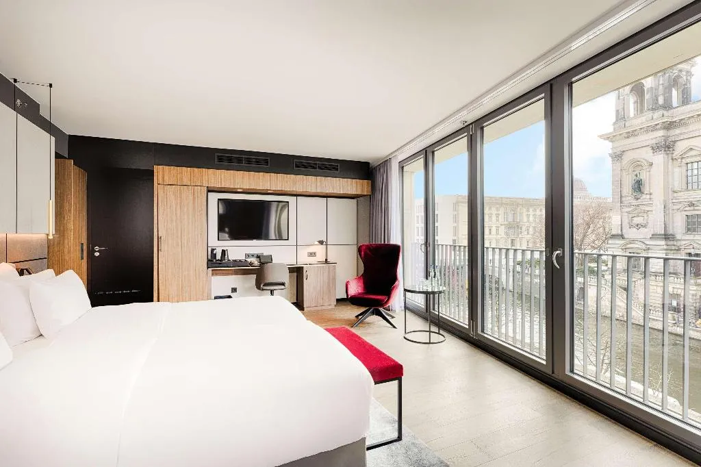 Room, Radisson Collection Hotel, Berlin, Berlin