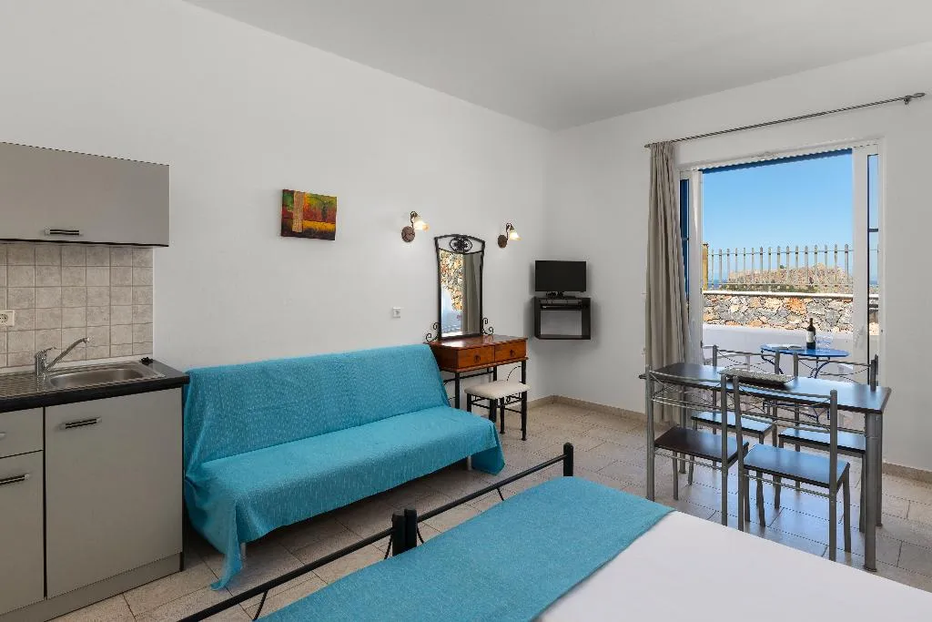FAMILY ROOM CAPACITY 6 Room, Lindian Myth Sea View Studios, Rhodes