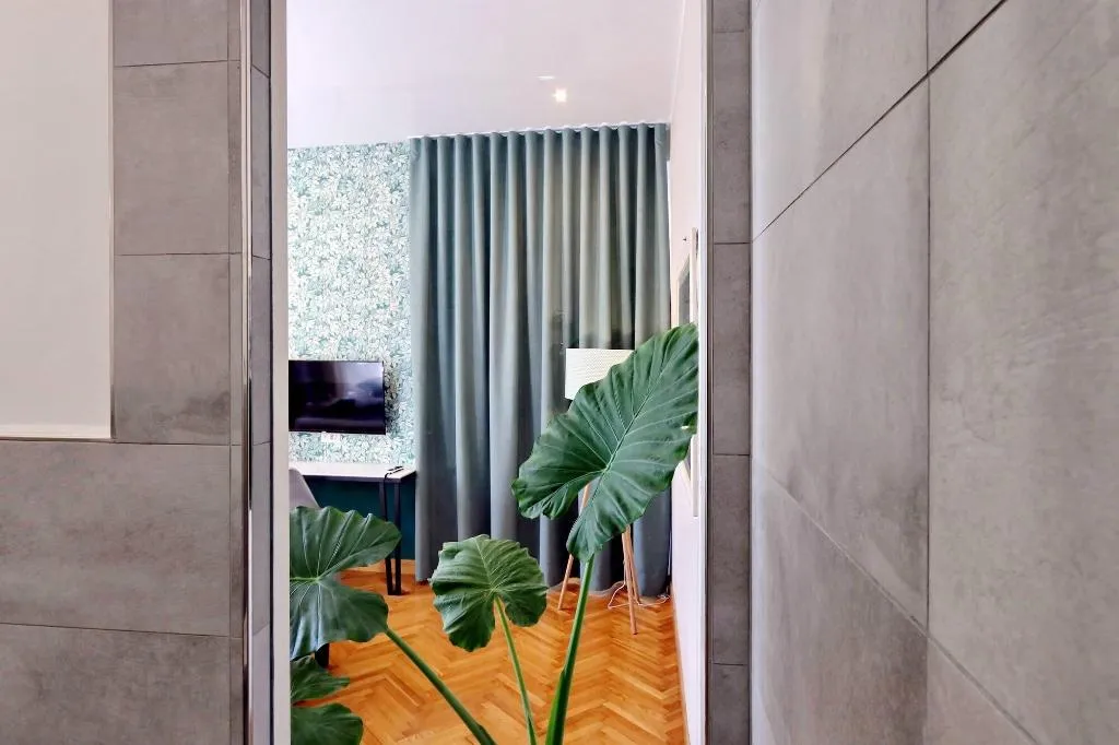 Room, Vico Rooms And Terrace, Rome