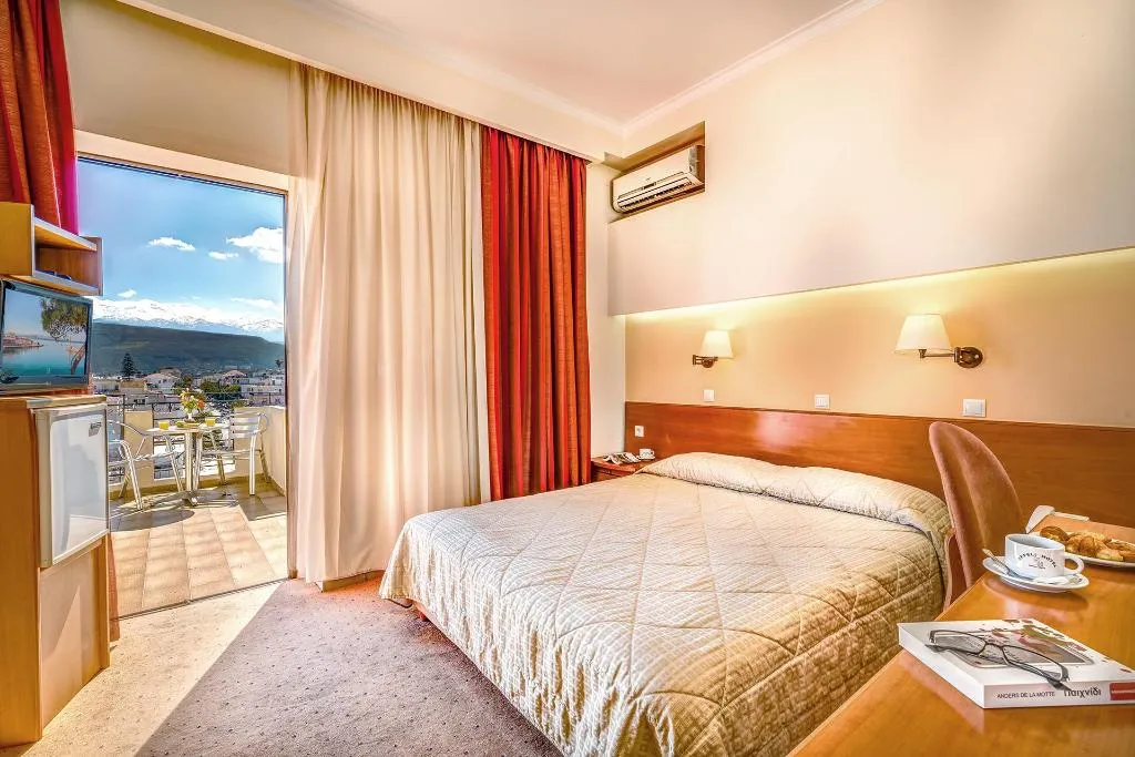 Double or Twin SUPERIOR Room, Chrispy City Living, Crete