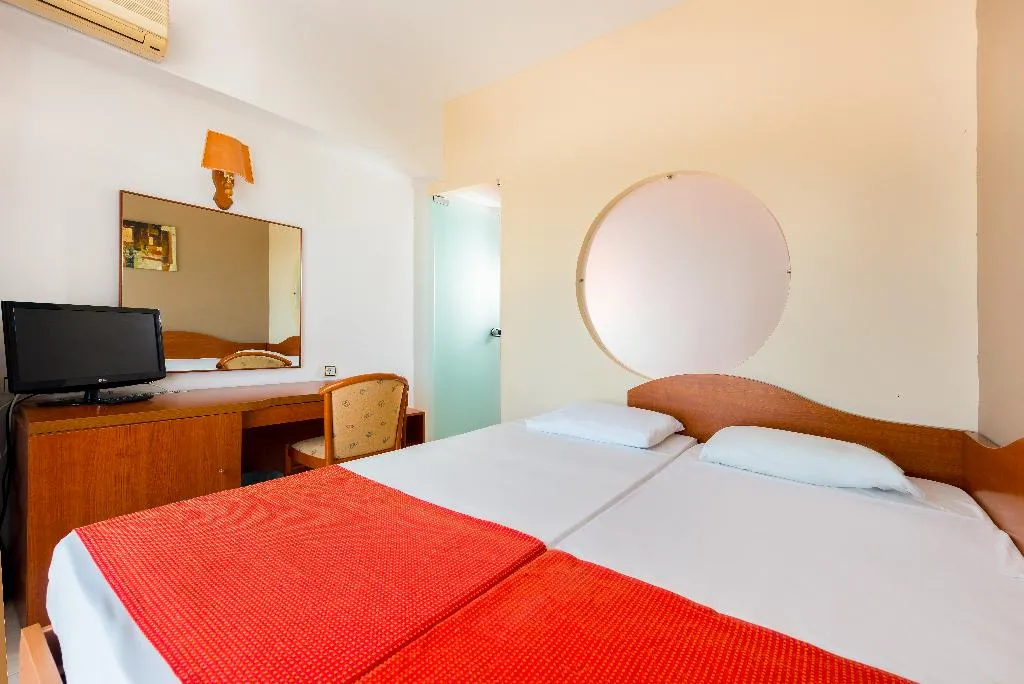 FAMILY ROOM LAND VIEW Room, Rodos Star, Rhodes