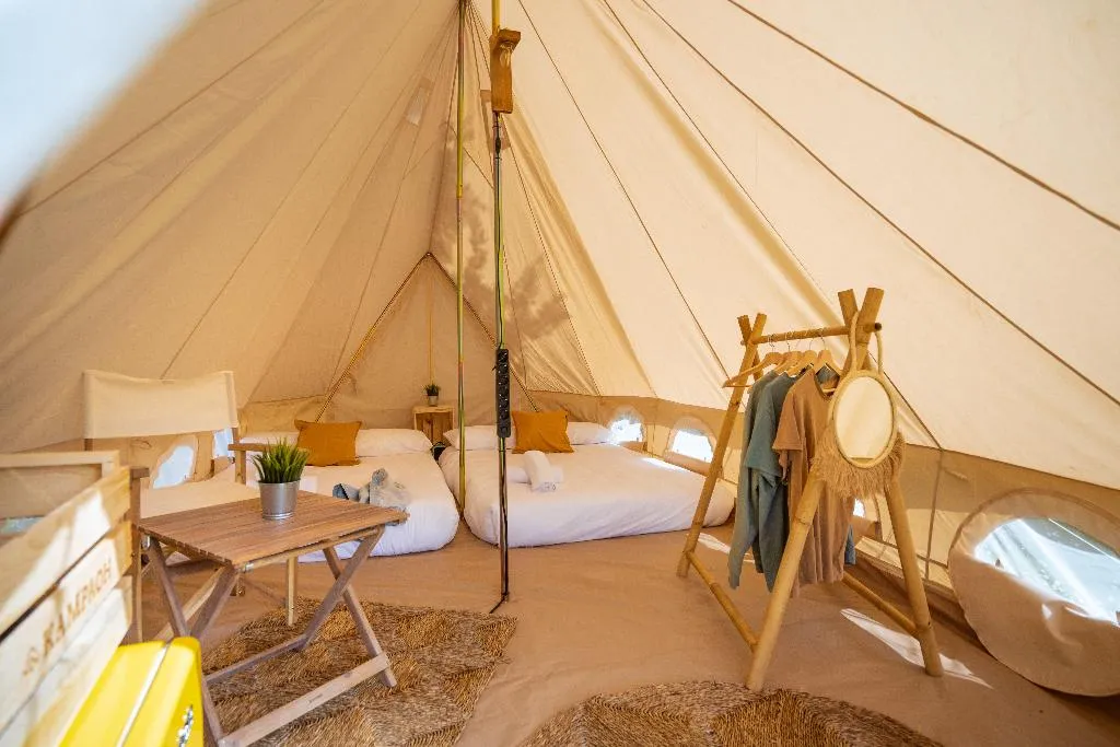Tent CAPACITY 4 Room, Kampaoh Flumendosa, Cagliari