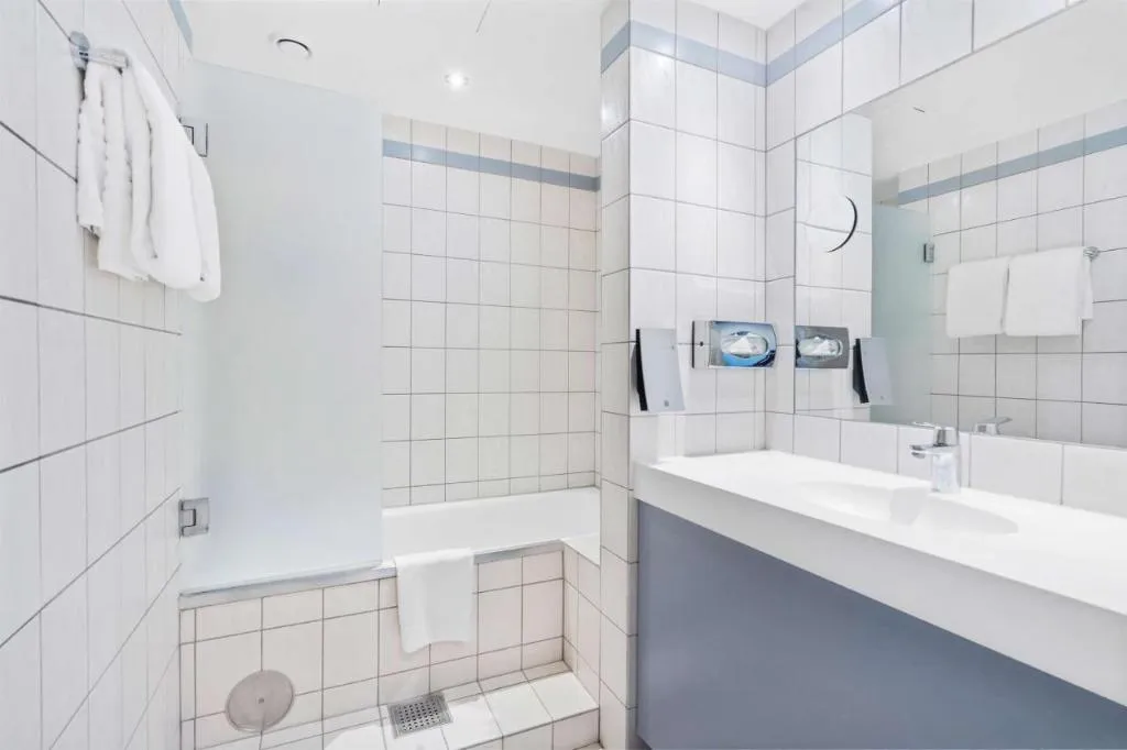 Double or Twin STANDARD Room, Best Western Plus Airport Hotel Copenhagen, Copenhagen