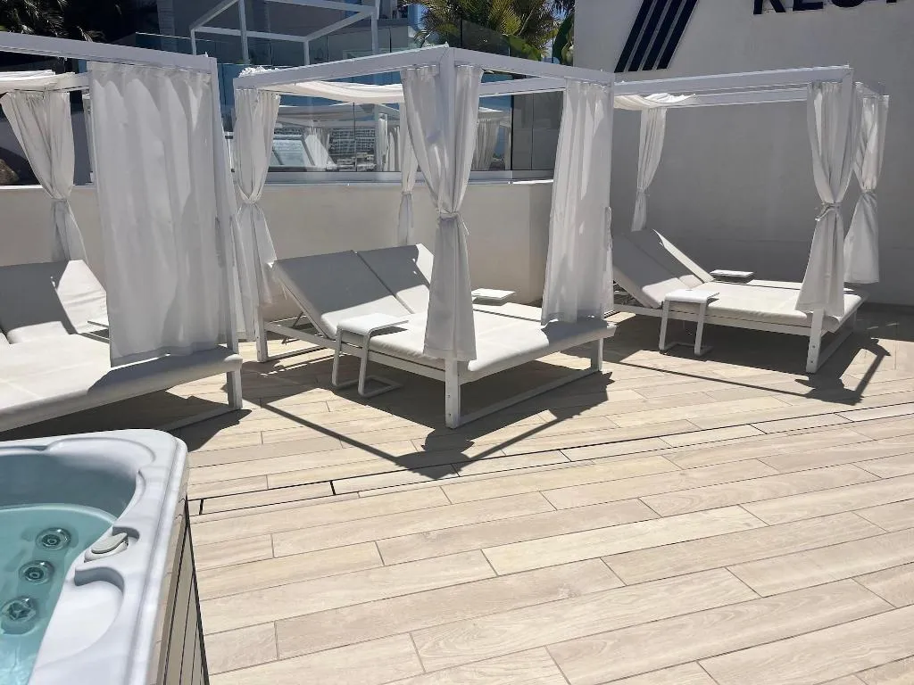 Terrace, Grand Horizon Resort Boutique, Gran Canaria