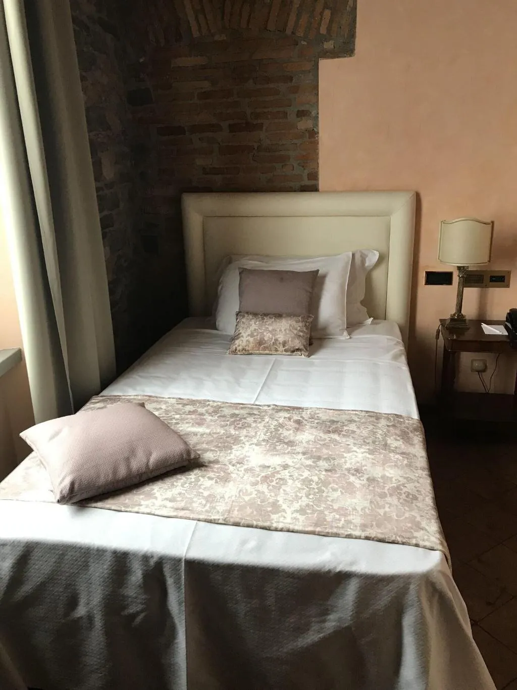 Double or Twin SUPERIOR Room, Le Due Corti, Milan