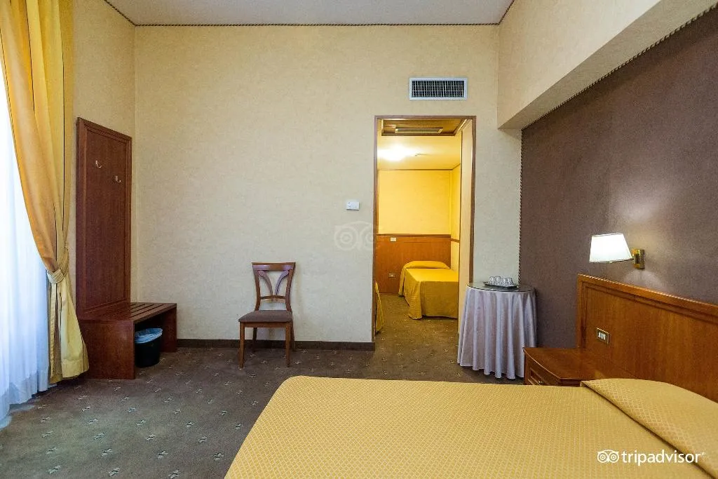 QUADRUPLE STANDARD Room, Virgilio, Rome