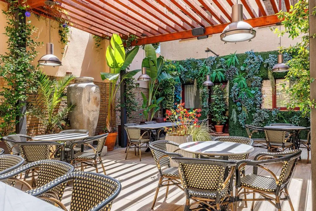 Terrace, Ronda Lesseps, Barcelona