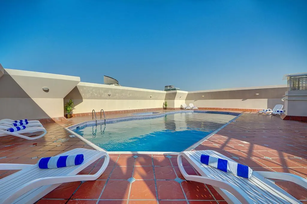 Pool, Al Manar Grand Hotel Apartment, Dubai