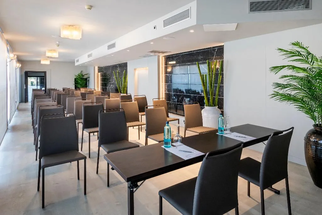 Conferences, Salles Hotel Aeroport de Girona, Costa Brava
