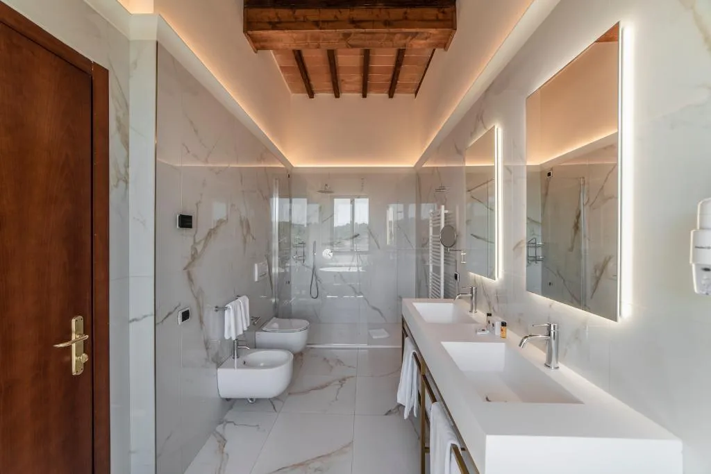 JUNIOR SUITE STANDARD Room, Relais Della Rovere, Florence