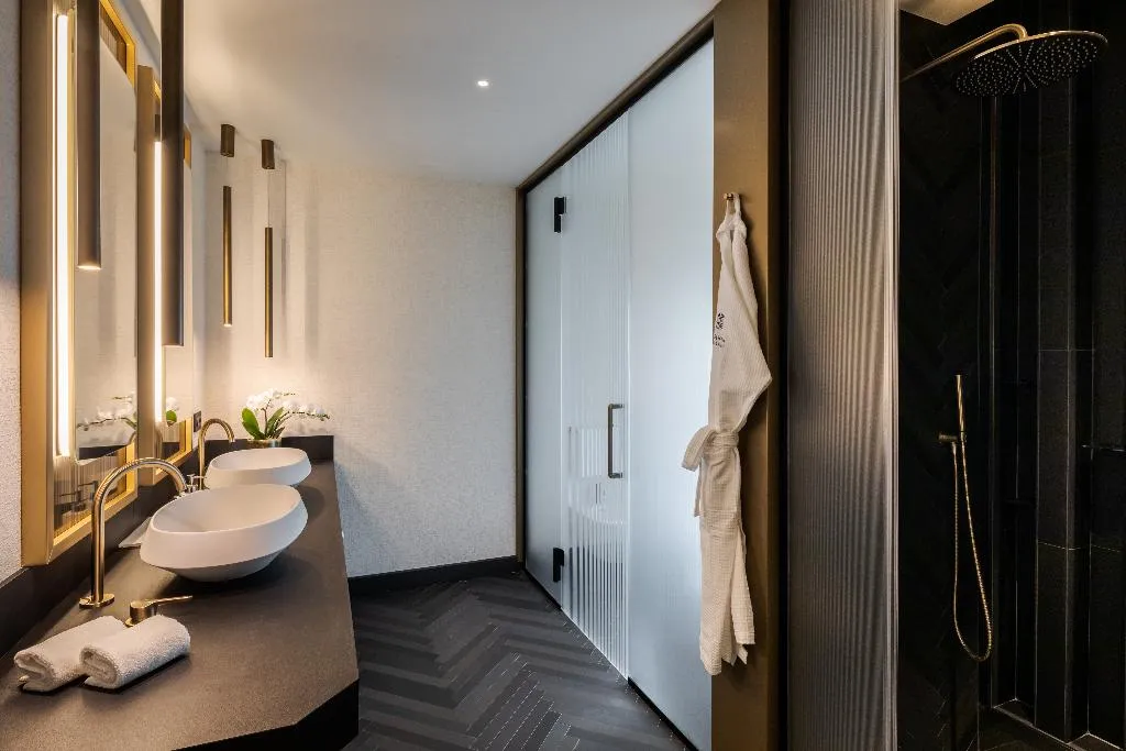 SUITE DELUXE Room, Casa Baglioni Milan, Milan