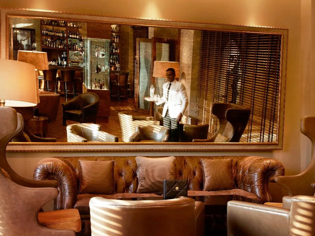Bar, Fairmont The Palm, Dubai
