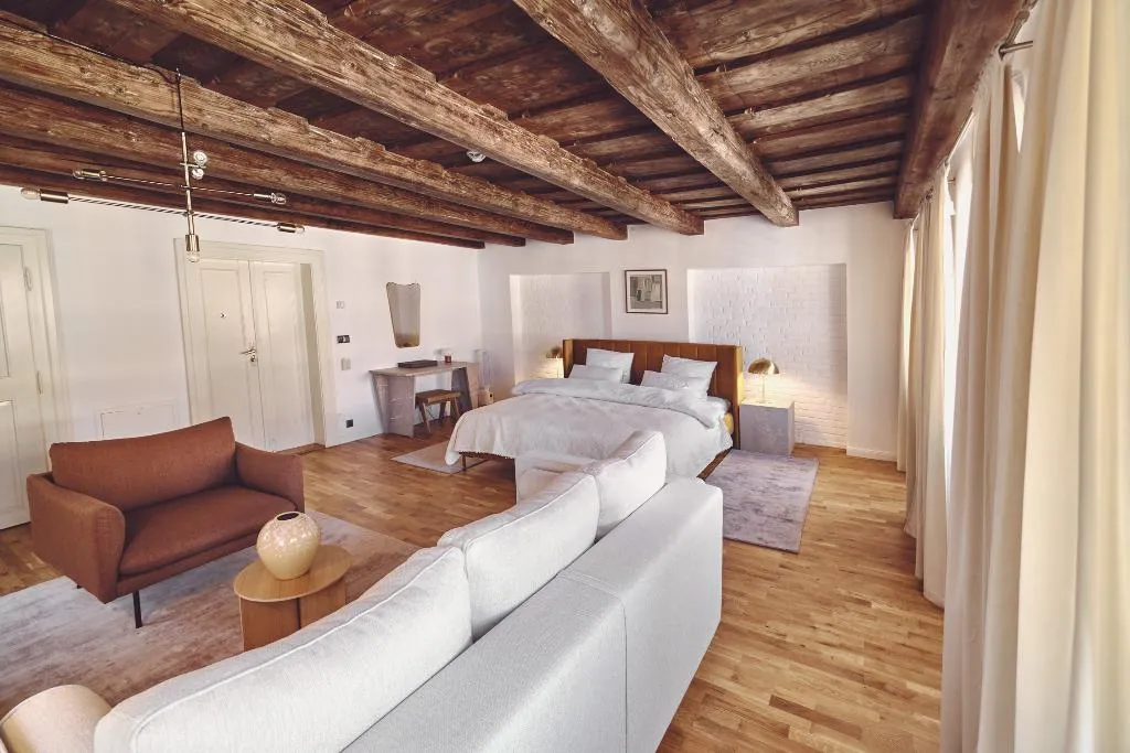 DOUBLE DELUXE Room, Domus Balthasar, Prague