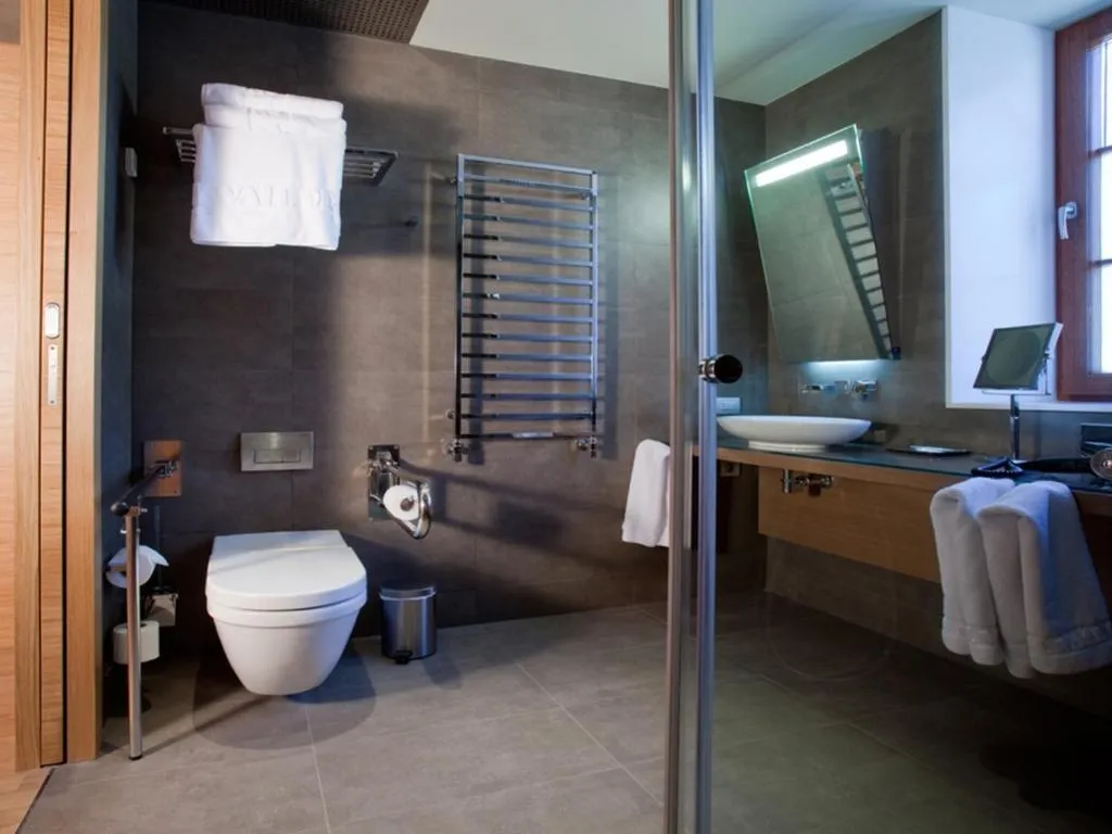 APARTMENT DELUXE LAKE VIEW Room, Vall De Nuria Apartamentos, Costa Brava