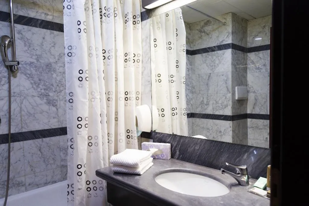 Room, iH Hotels Milano Blu Visconti, Milan