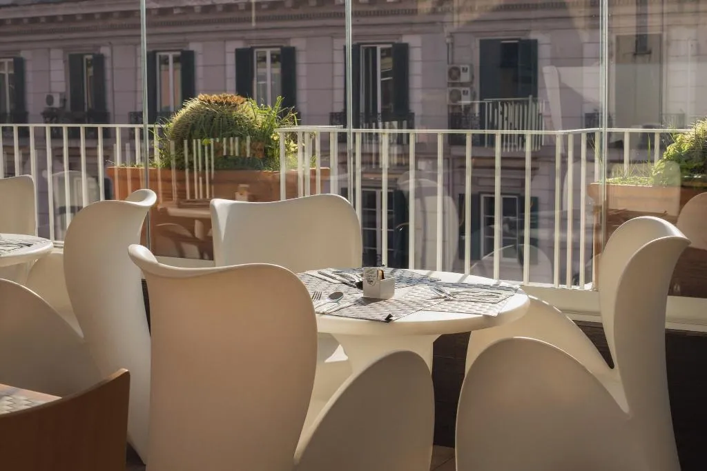 Terrace, Hotel Airone Napoli, Naples