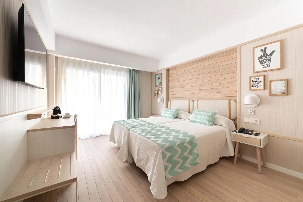 Room, Ambassador Playa II, Costa Blanca