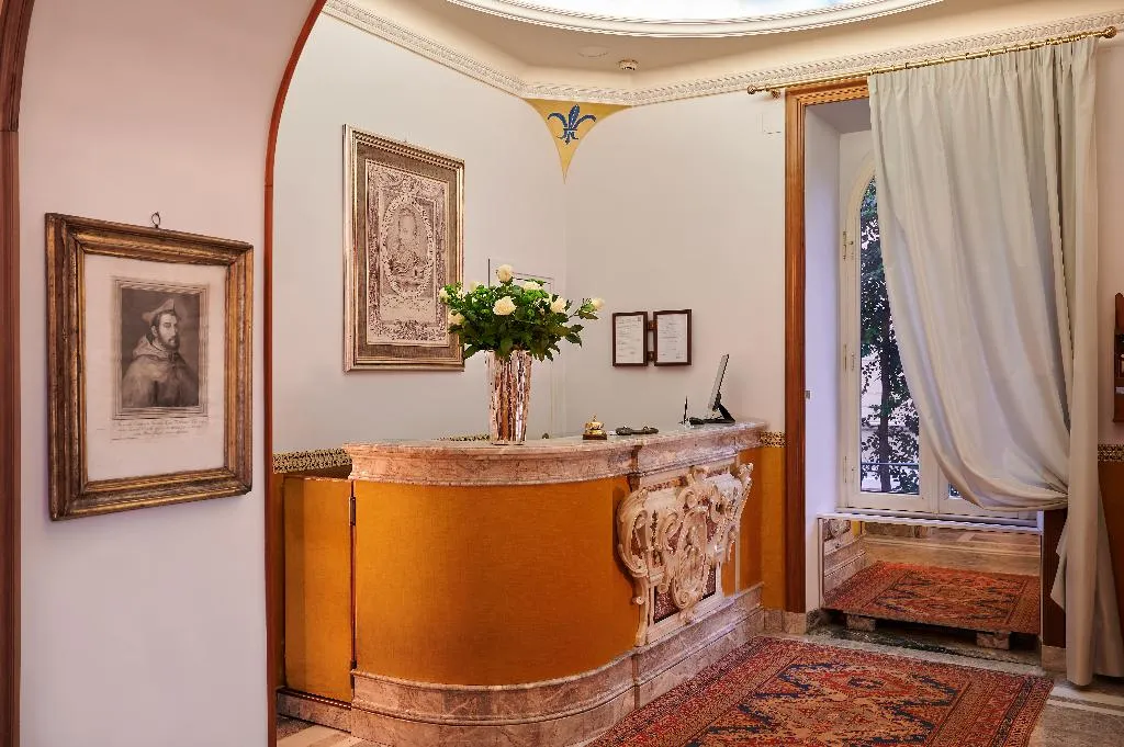 Lobby, Farnese, Rome