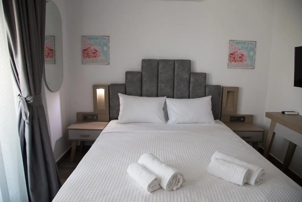 DOUBLE BASIC Room, Amalia Rooms Sea View, Thessaloniki
