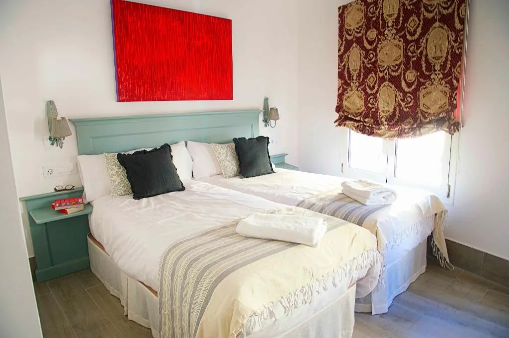 APARTMENT DELUXE WITH TERRACE Room, Overland Suites Catedral Luxury Apartments, Seville