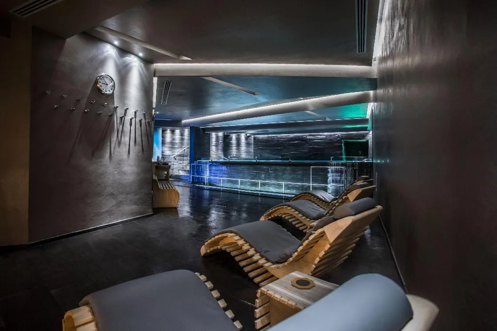 Sports and Entertainment, All Time Relais & Sport Hotel, Rome