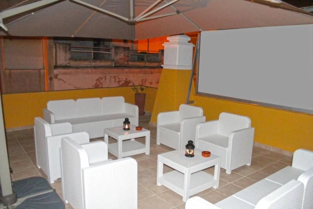 Terrace, NDS Prestige Guesthouse and Suites - Urban Chic Co, Algarve