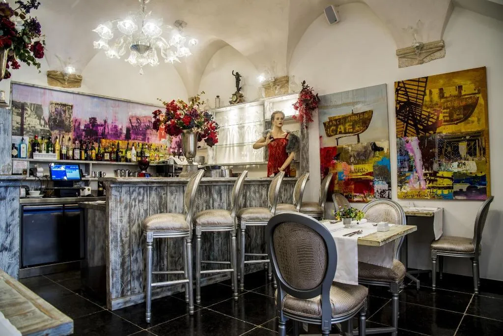 Bar, Prijeko Palace, Dubrovnik