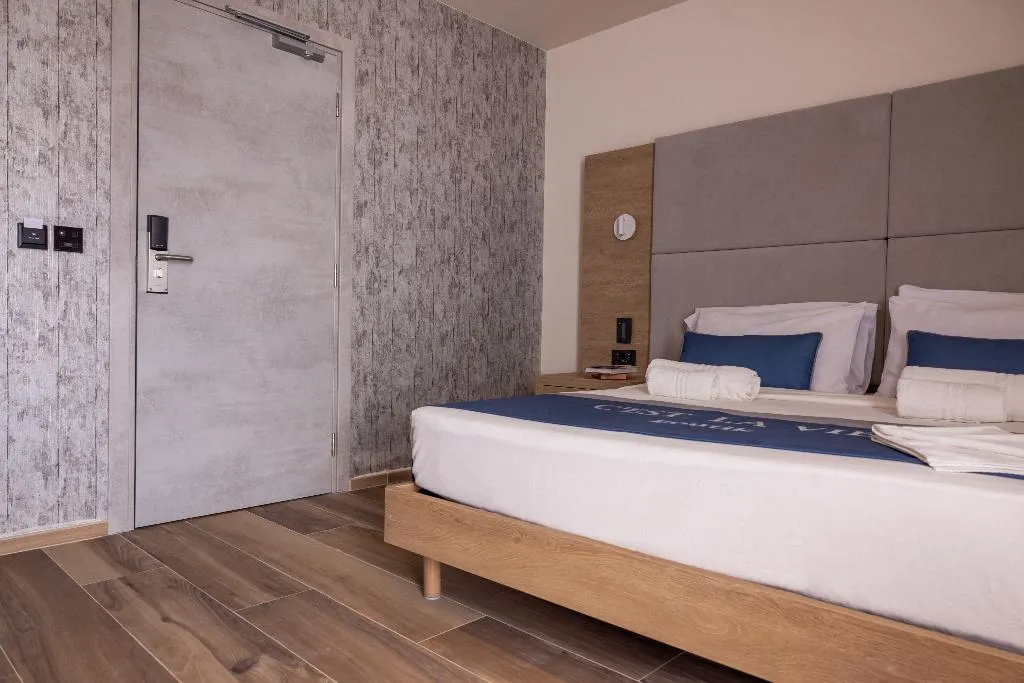 DOUBLE SUPERIOR ONE BEDROOM Room, C'est La Vie Boutik Swieqi, Malta