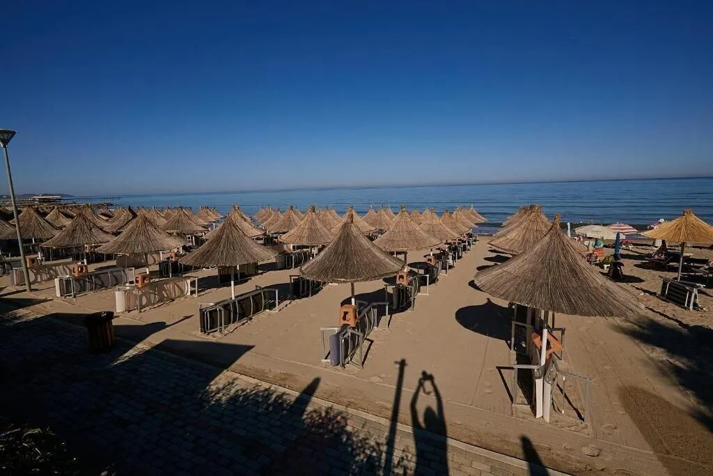 Beach, Eter Hotel, Durres