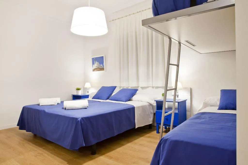Room, Blue Barcelona, Barcelona