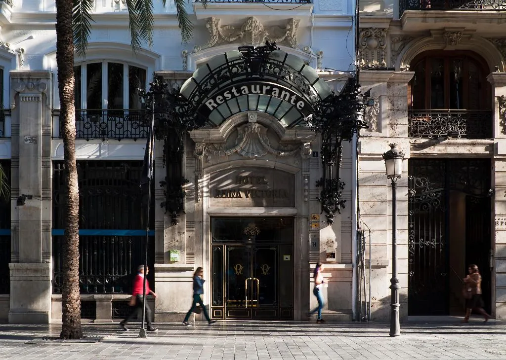 General view, One Shot Palacio Reina Victoria 04, Valencia