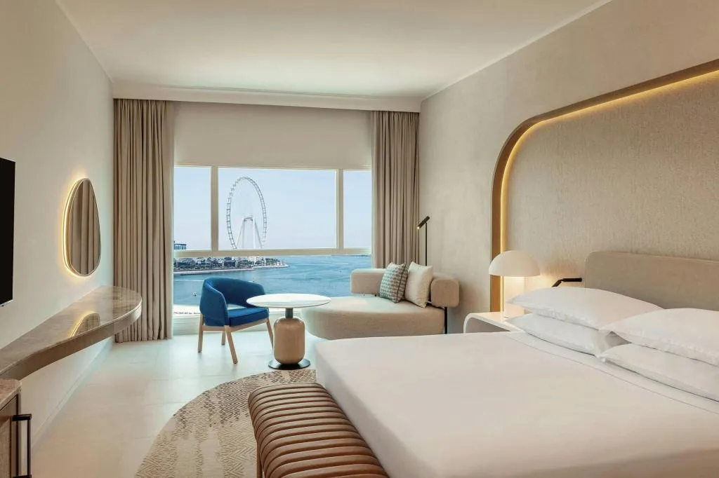 DOUBLE DELUXE SEA VIEW Room, Sheraton Jumeirah Beach Resort, Dubai