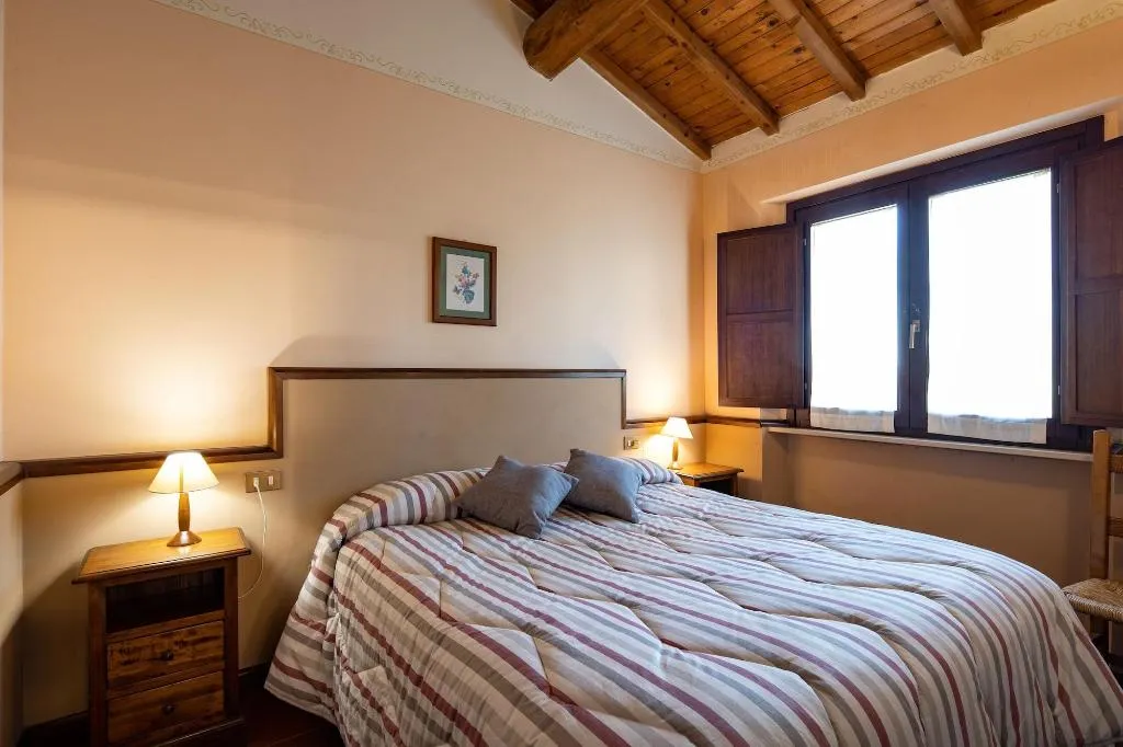 Room, Poggio Degli Olivi, Perugia