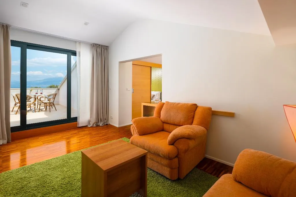 SUITE DUPLEX WITH VIEWS Room, Aminess Vival Velaris Resort, Split