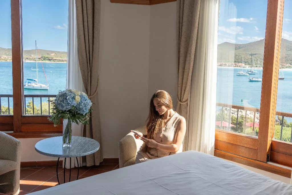 JUNIOR SUITE CAPACITY 4 Room, Hotel Palumbalza, Olbia