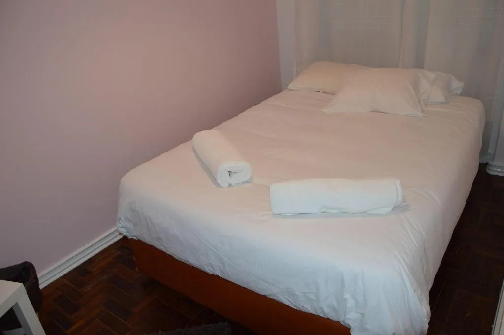 Room, Lx Center Guesthouse, Lisbon
