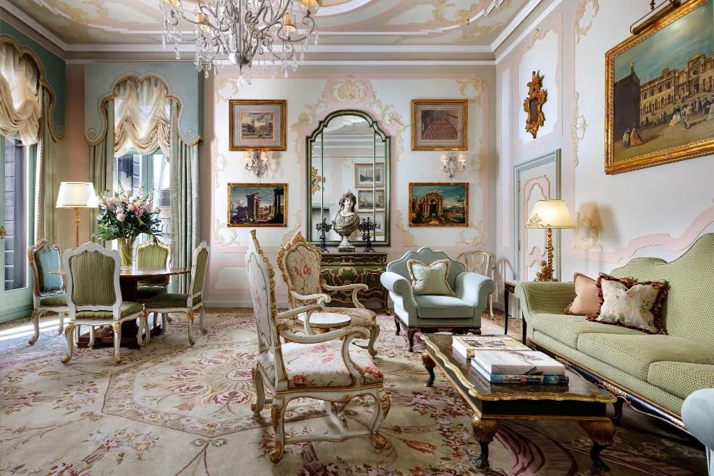 Room, The Gritti Palace, a Luxury Collection Hotel, Venice