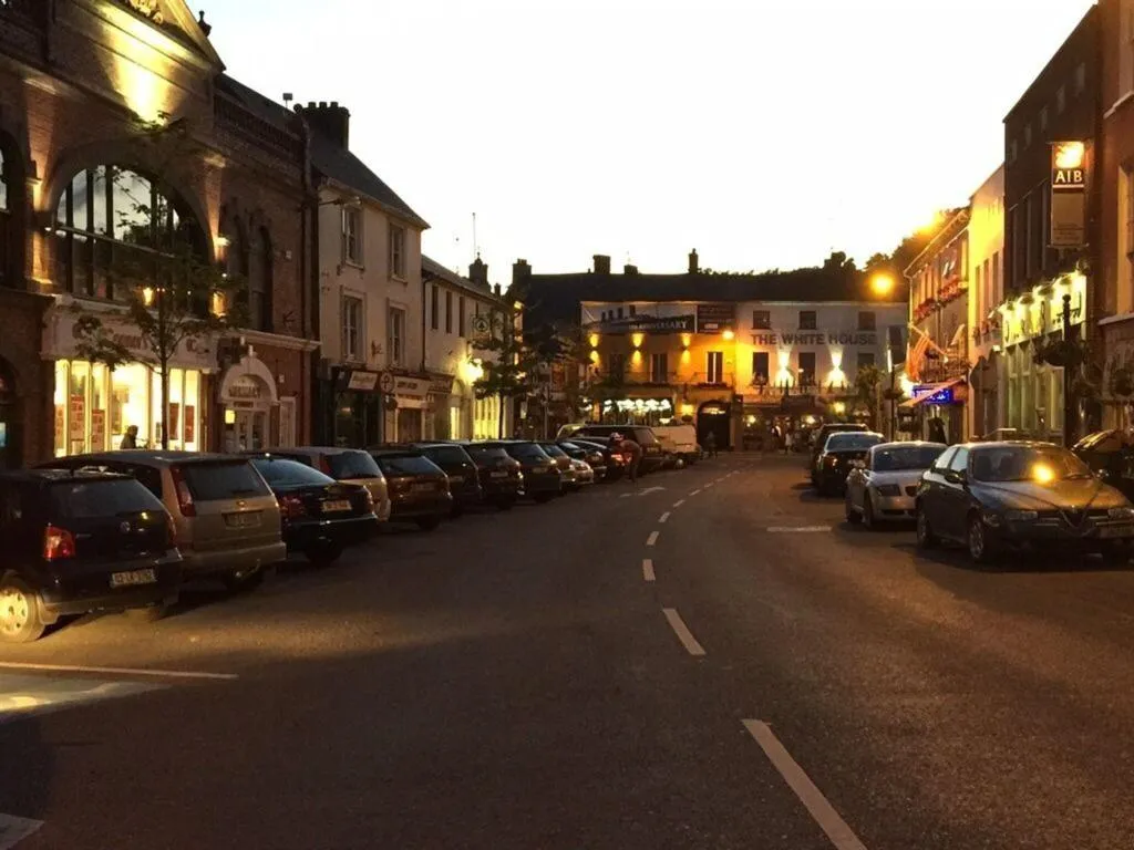 Sports and Entertainment, Long Quay House, Cork
