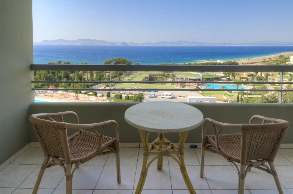 JUNIOR SUITE SEA VIEW Room, Kipriotis Panorama and Suites, Kos