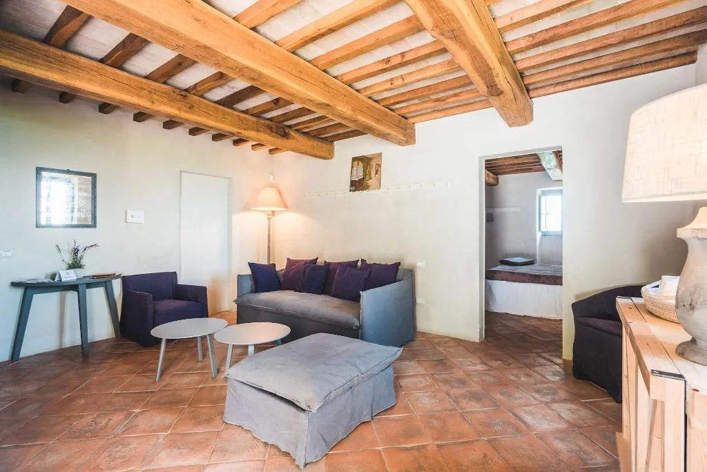 Room, Nikis Resort, Umbria