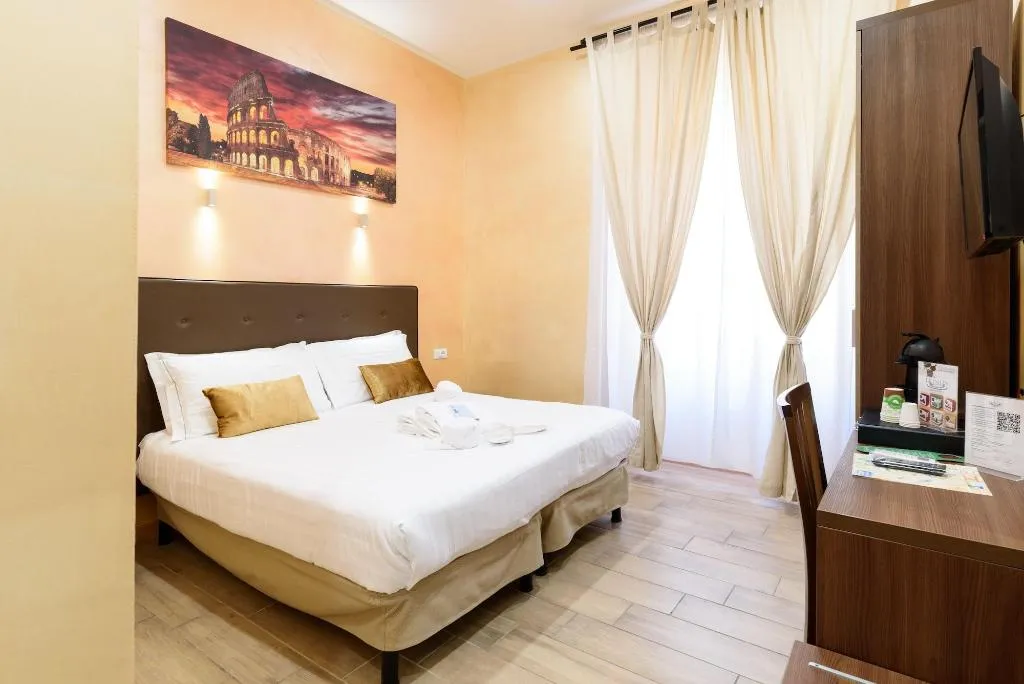 Room, Trinity Luxury Rooms, Rome