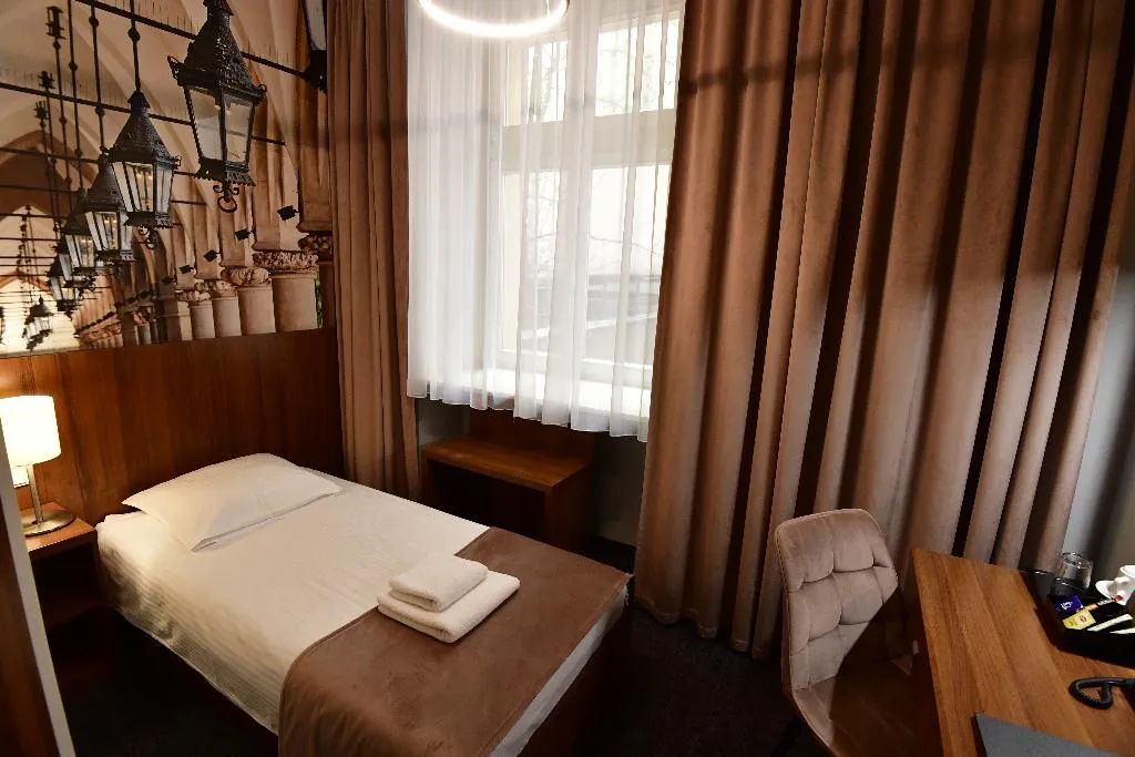SINGLE ECONOMY Room, Downtown Krakow, Krakow