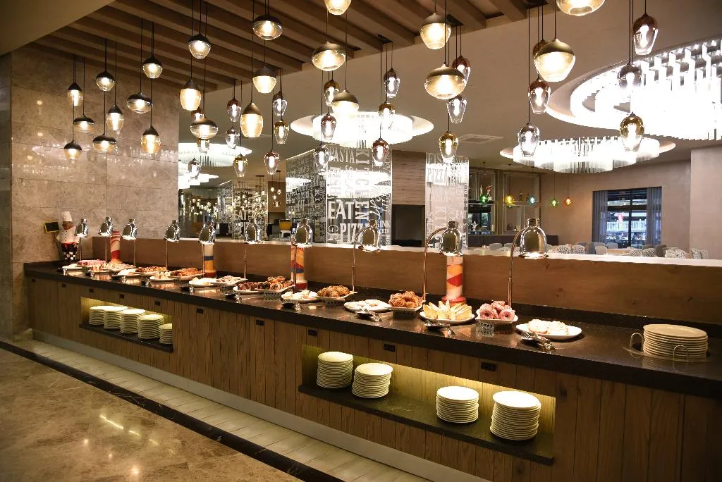 Restaurant, Royal Wings Hotel, Antalya