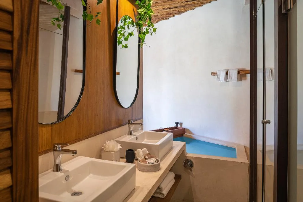 DOUBLE BEACH FRONT Room, Nerea Tulum, Cancun Area