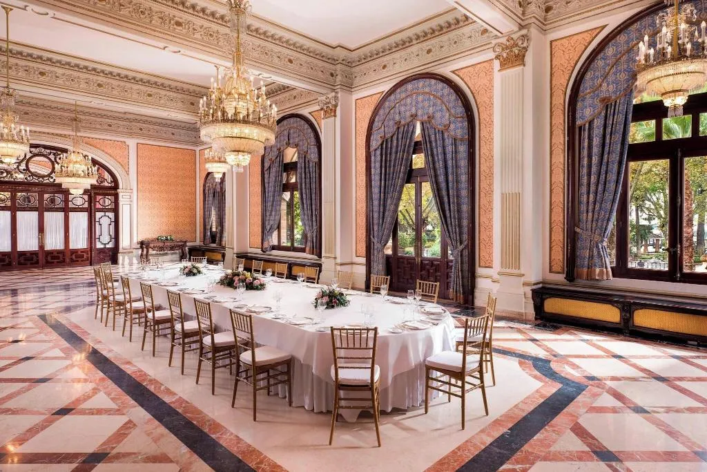 Conferences, Alfonso XIII, Seville