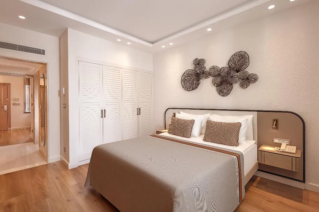 FAMILY ROOM DELUXE SEA VIEW Room, AKKA Hotels Antedon, Antalya