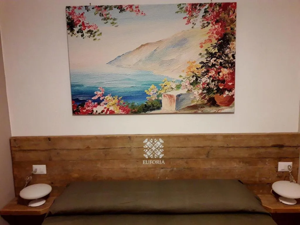 Room, Euforia Napoli, Naples